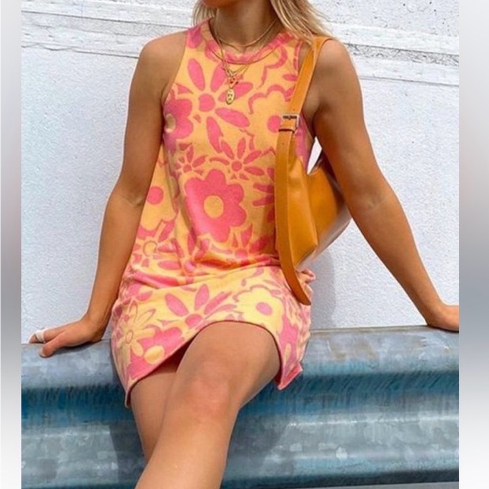 ZARA Pink + Orange Floral Mini+Dress - Picture 3 of 6